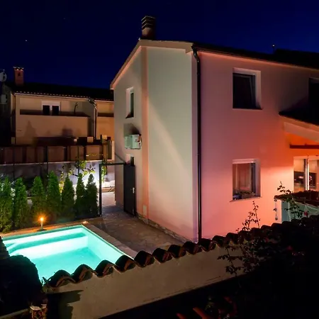 Greta Holiday home *