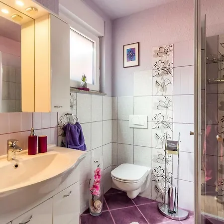 Holiday home Greta Vodnjan